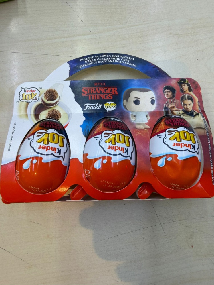 Kinder Joy Stranger Things 3'lü