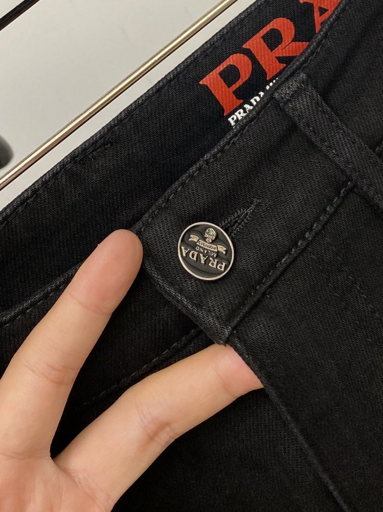 Prada Kot