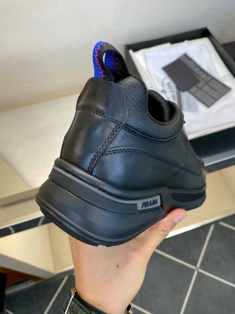 Prada Sneaker