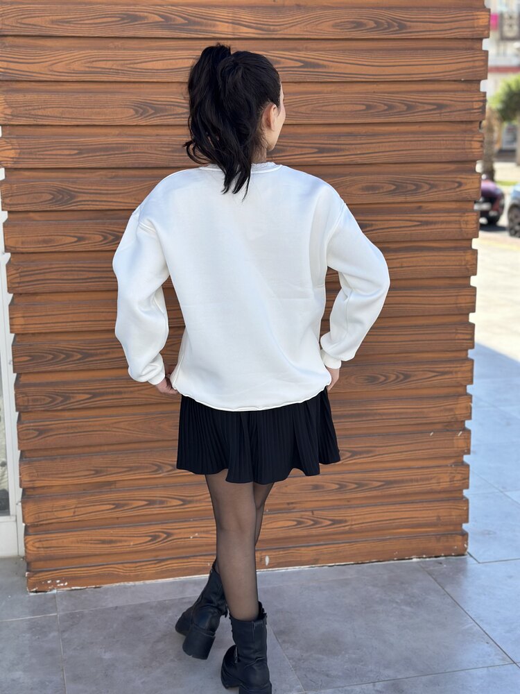 Sweetshirt 