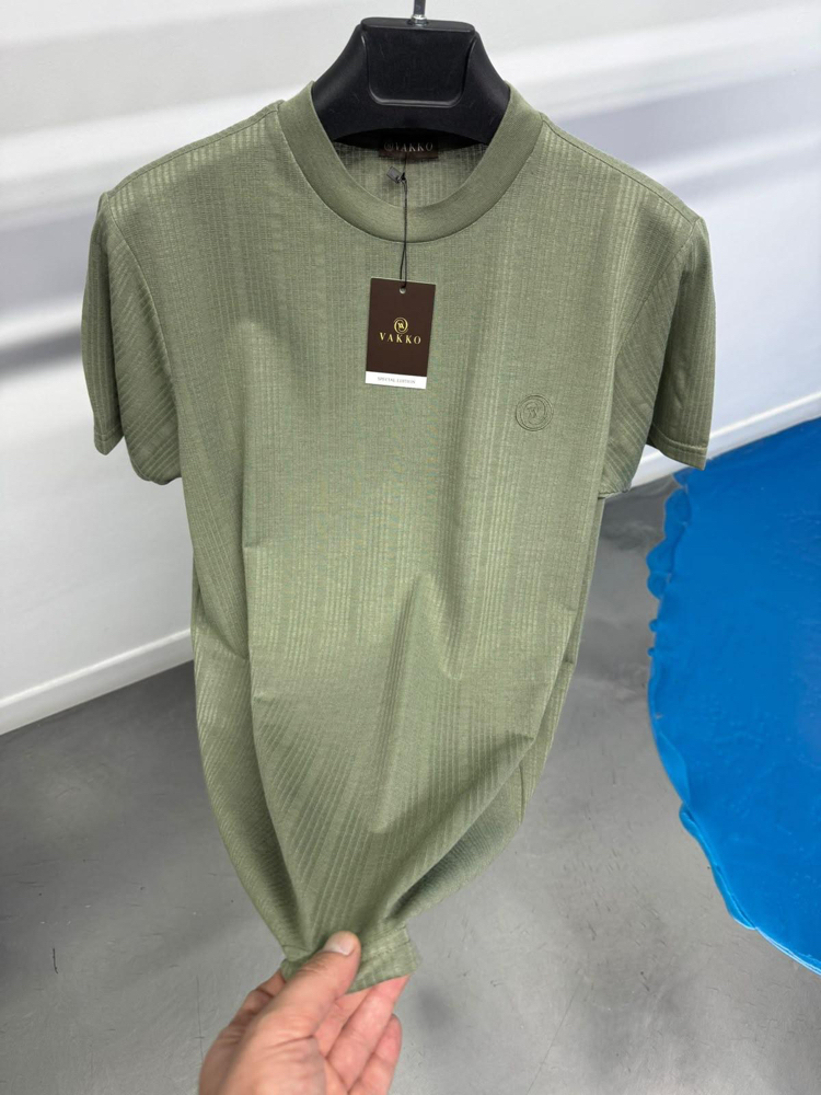 Premium Simit Yaka T-shirt