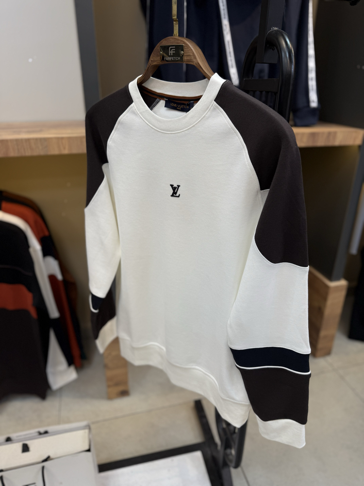 Kod : 006 Pike Sweat