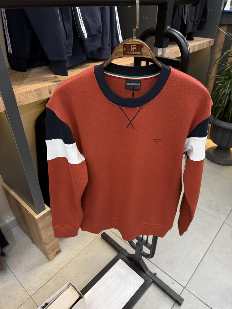 Kod : 008 Pike Sweat