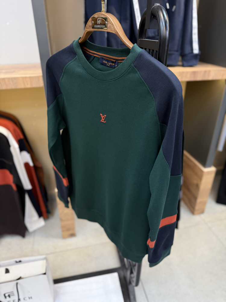 Kod : 006 Pike Sweat