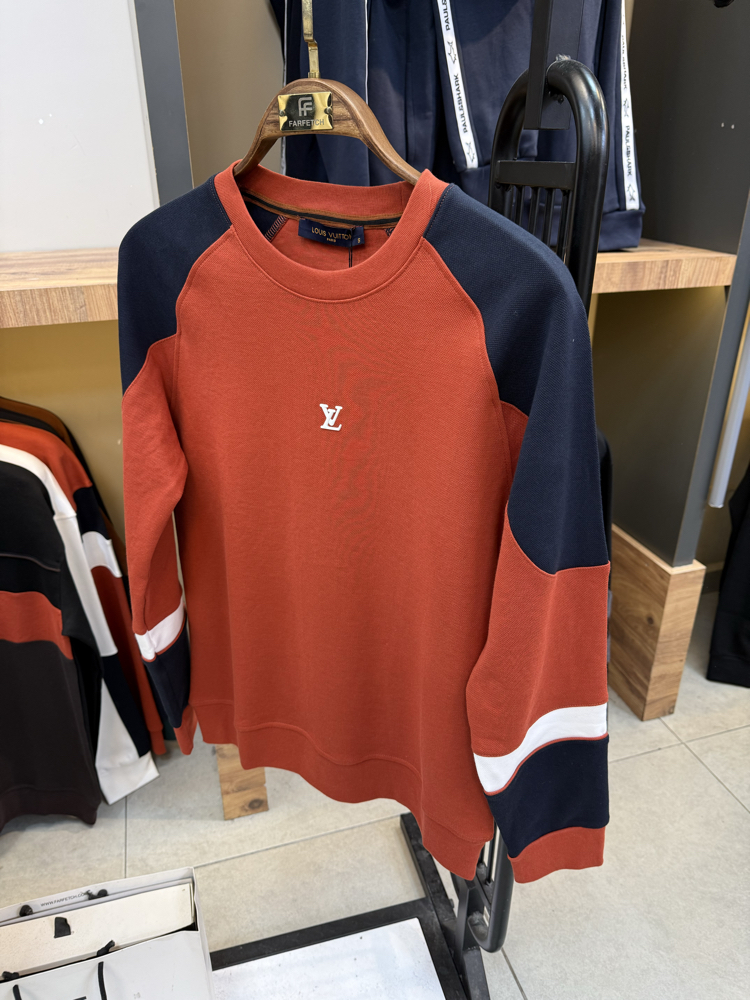 Kod : 006 Pike Sweat