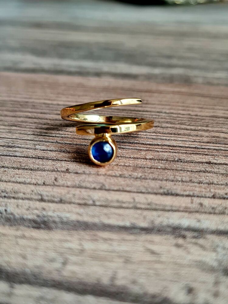 sapphire yüzük