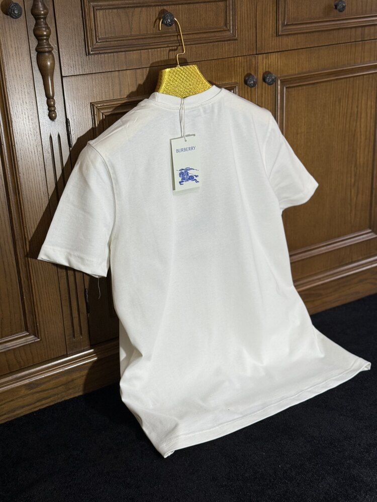 GUCC! Premium T-Shirt