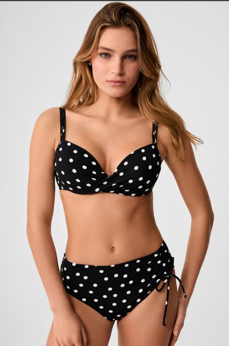 Puantiyeli K. Bikini 2