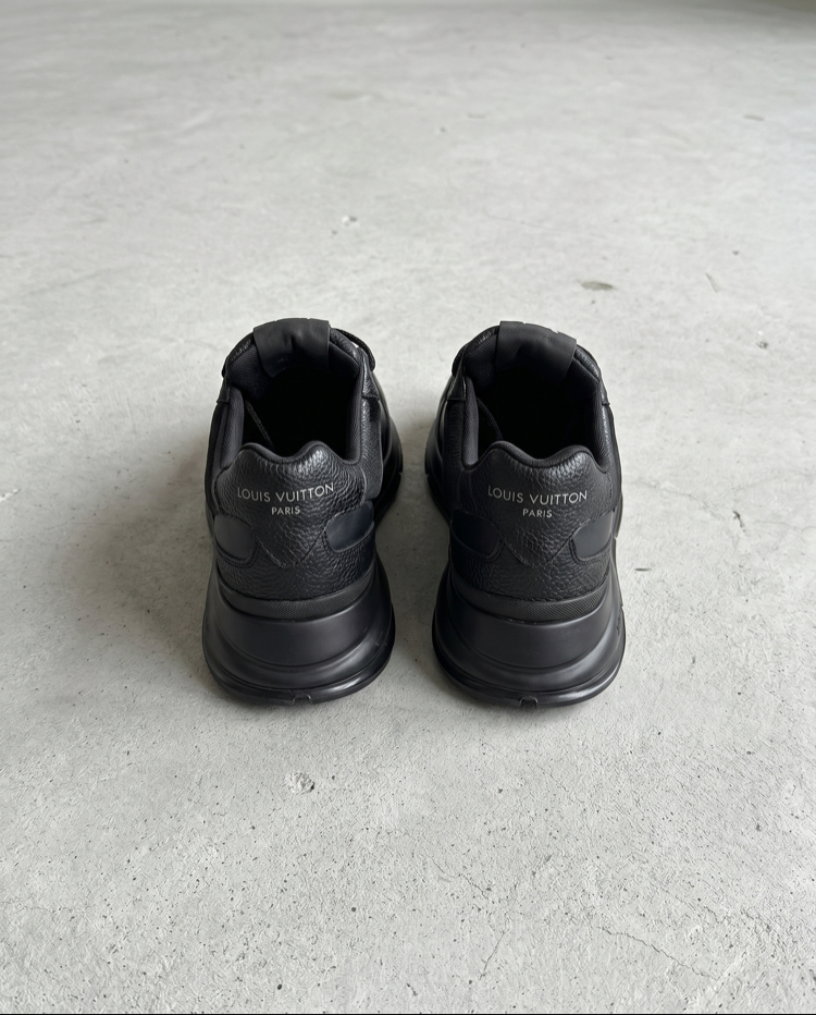 LV İTHAL SNEAKERS