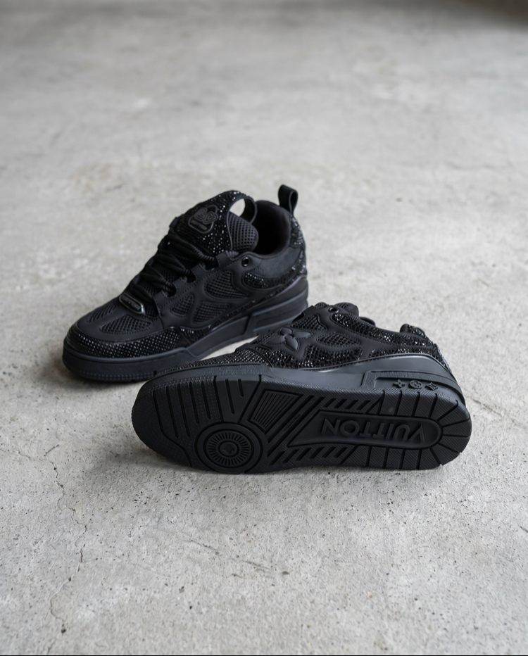 LV İTHAL SNEAKERS 