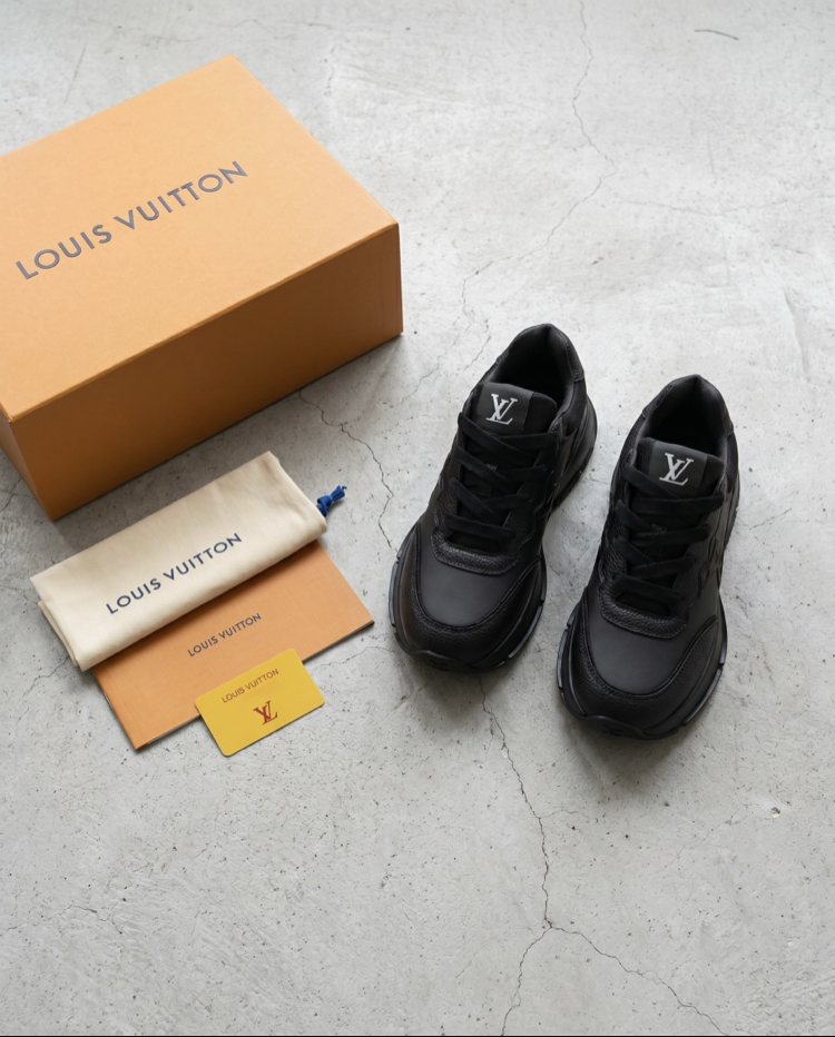 LV İTHAL SNEAKERS