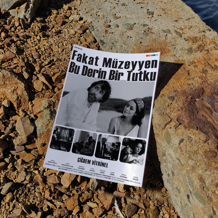 Fakat Müzeyyen Bu Derin Bir Tutku