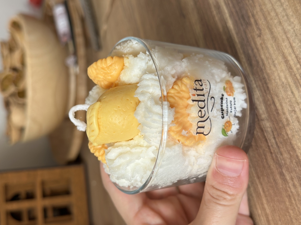 Mandalina Kokulu Cupcake