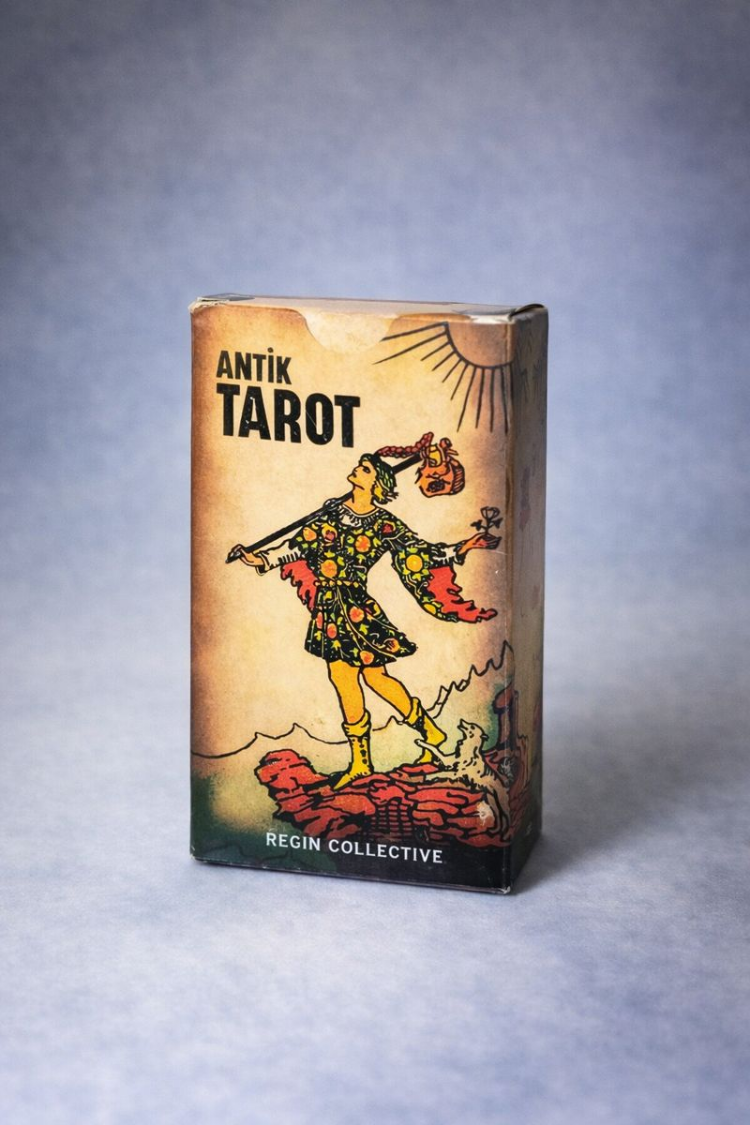 ANTİK TAROT DESTESİ
