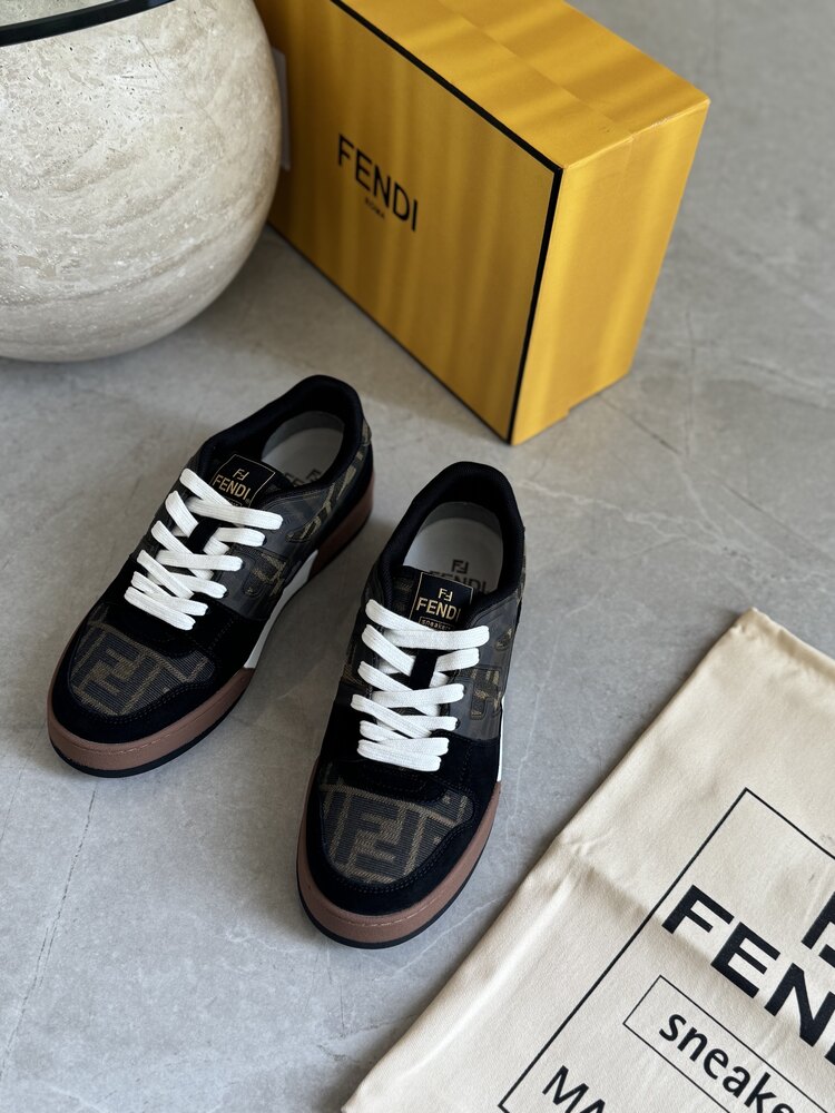 Fendi Sneakers