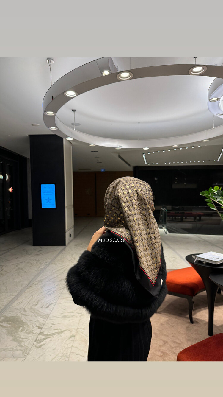 İthal Gucci eşarplarımız