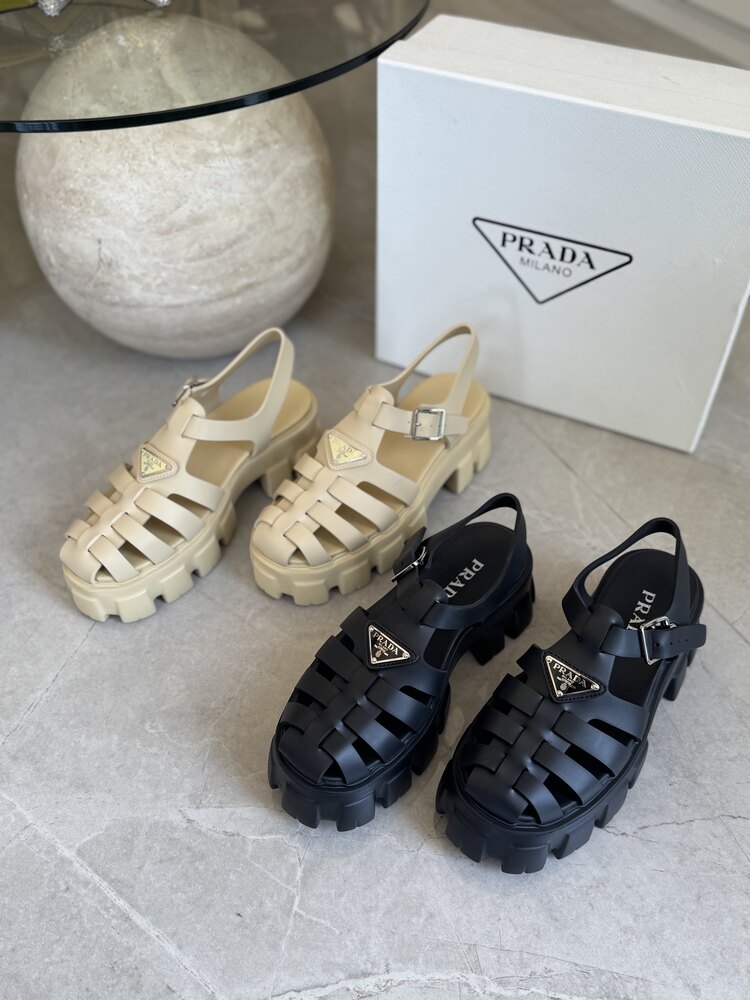 Prada Sandalet