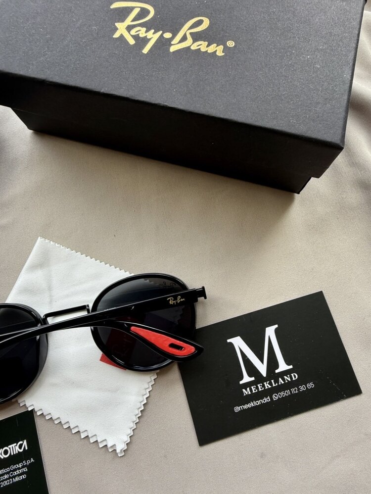 Ray-Ban Ferrari Black 