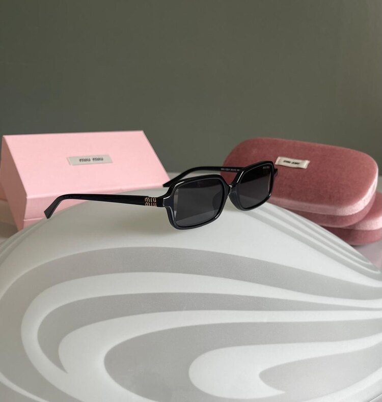 Miu Miu Sunglasses (Premium)