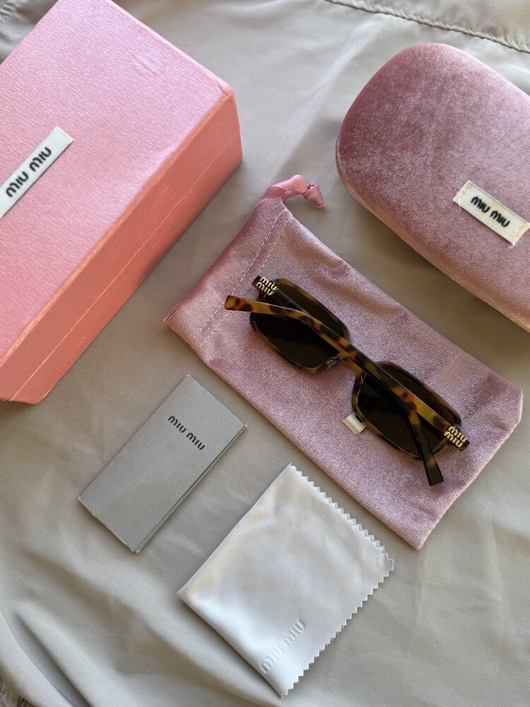 Miu Miu Sunglasses (Premium)