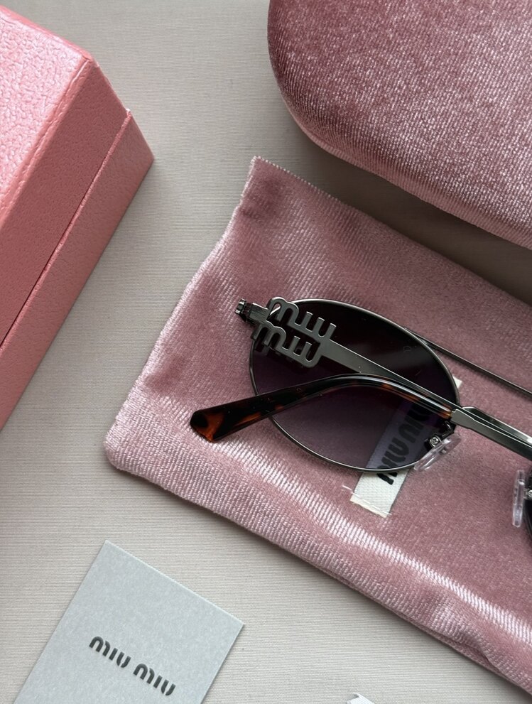 Miu Miu BLK 54 