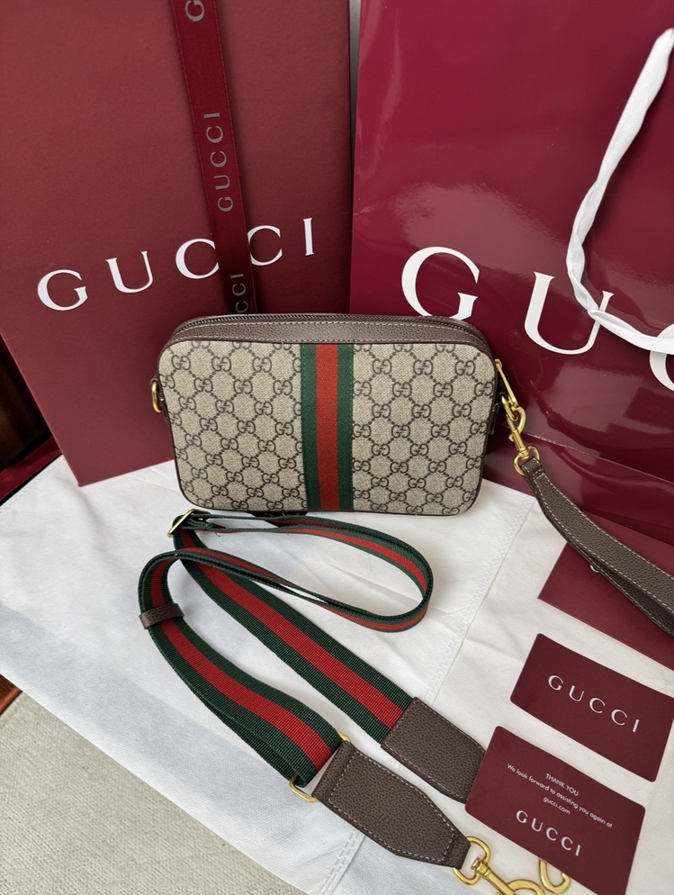 Gucci Messenger Bag