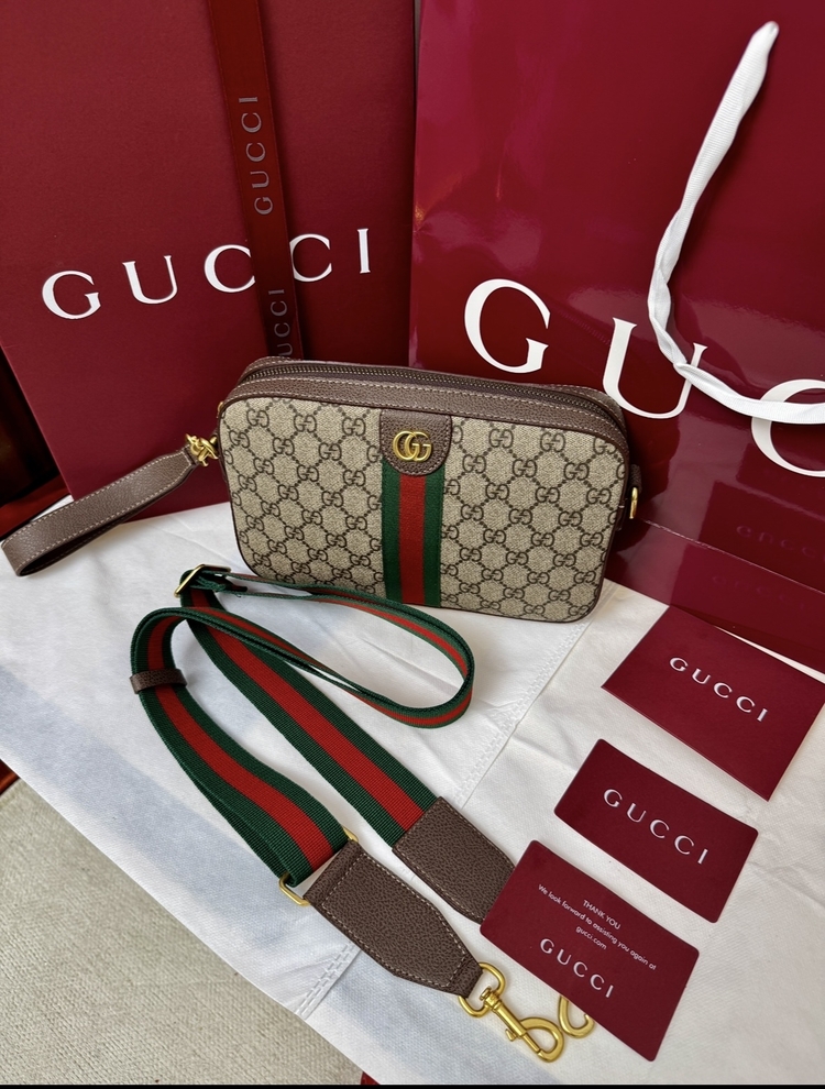 Gucci Messenger Bag