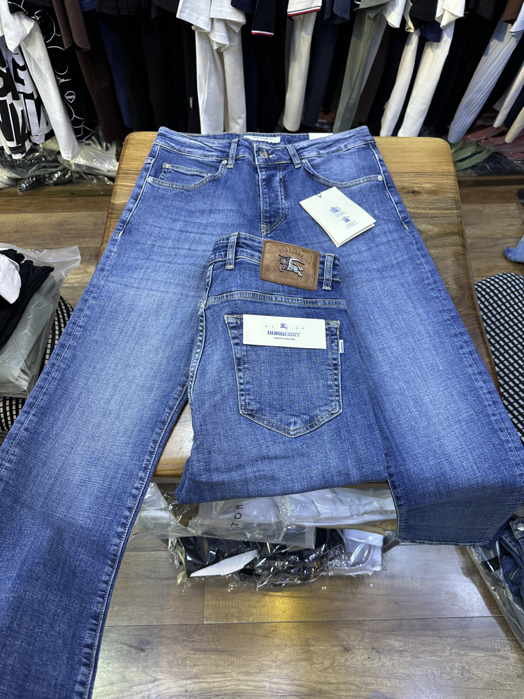 BURBERY İTHAL KOT PANTOLON 