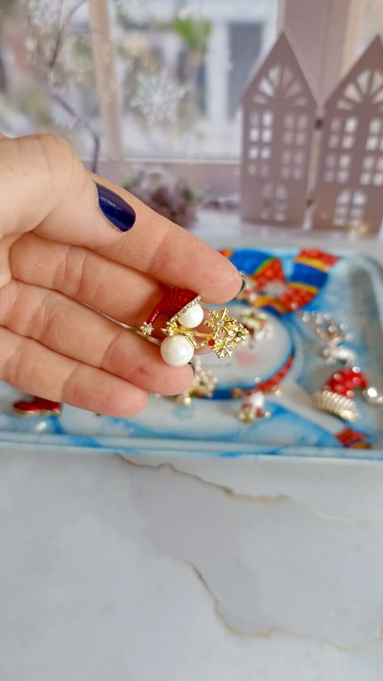 Kar Taneli Kardan Adam Broş