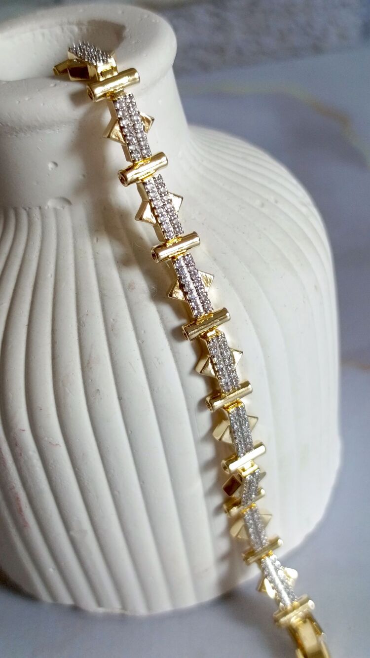 Zirkon Taşlı Çubuk Gold Bileklik