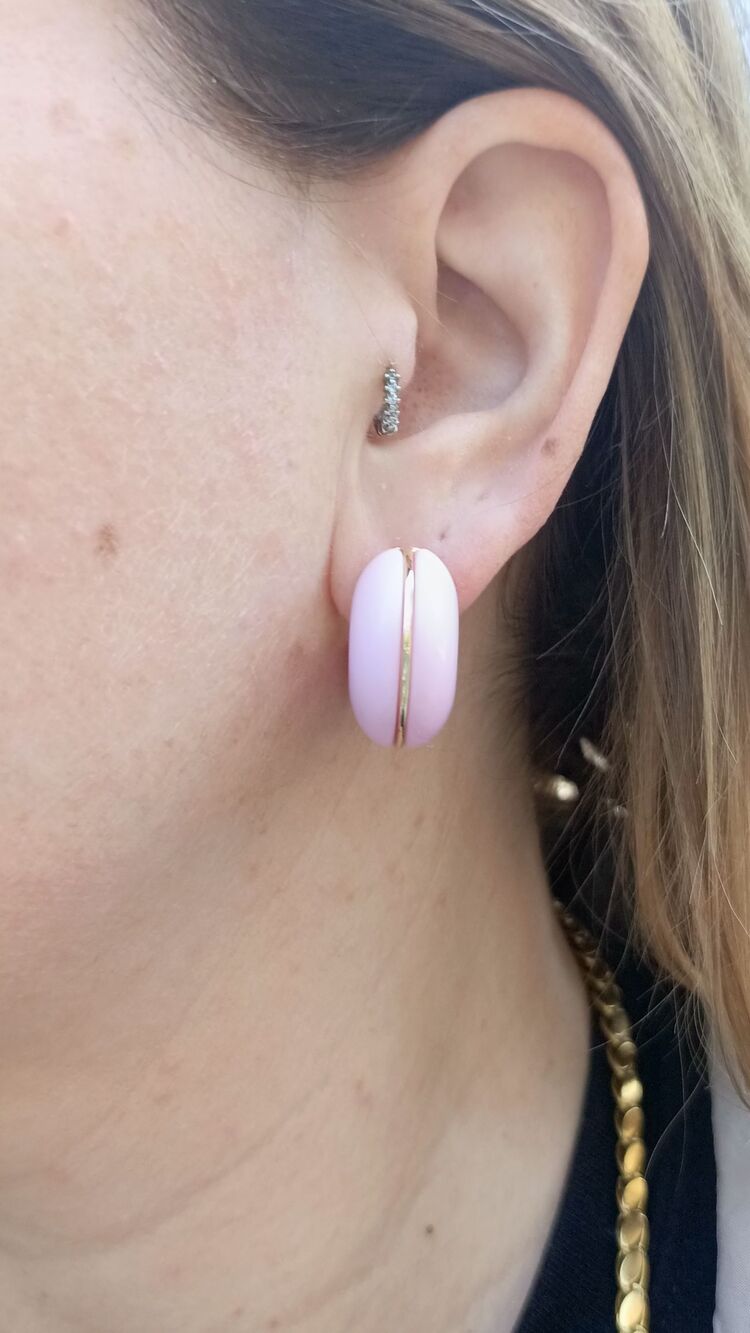 Pembe Bombeli Küpe