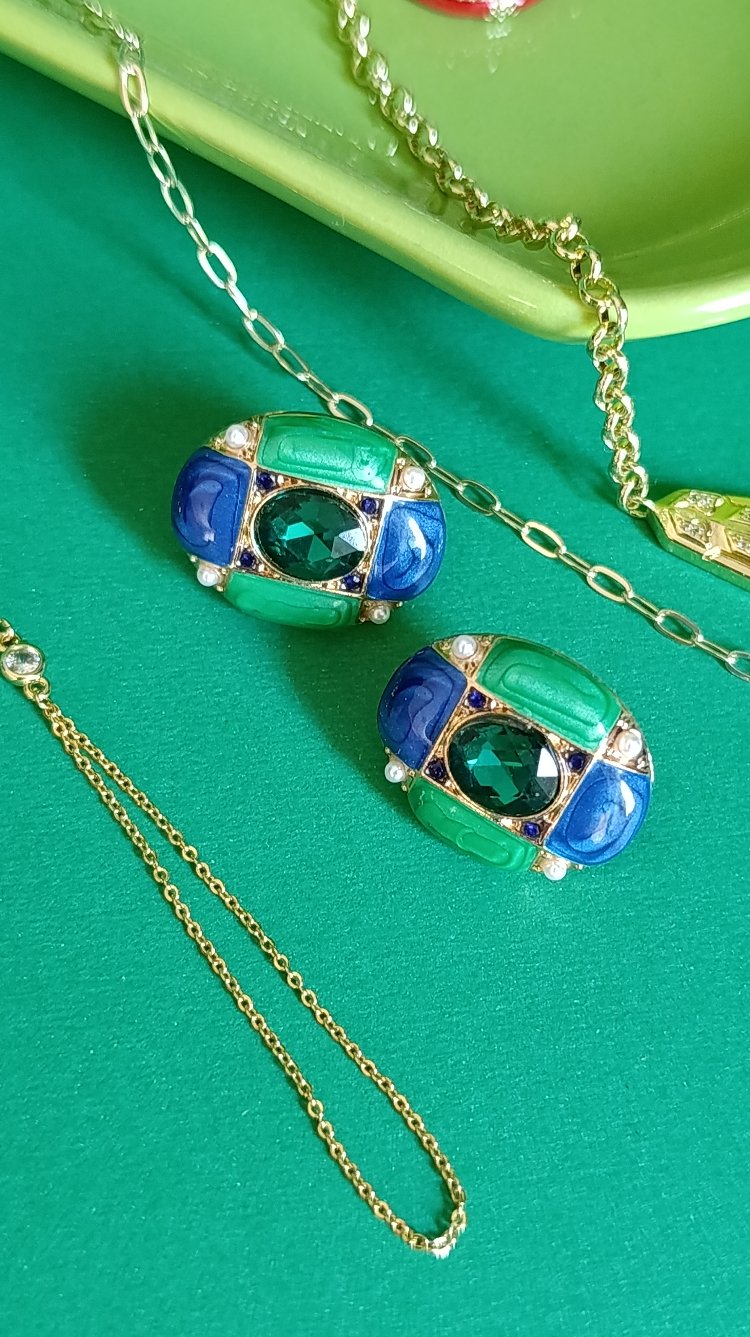 Mavi-Yeşil Mineli Oval Küpe