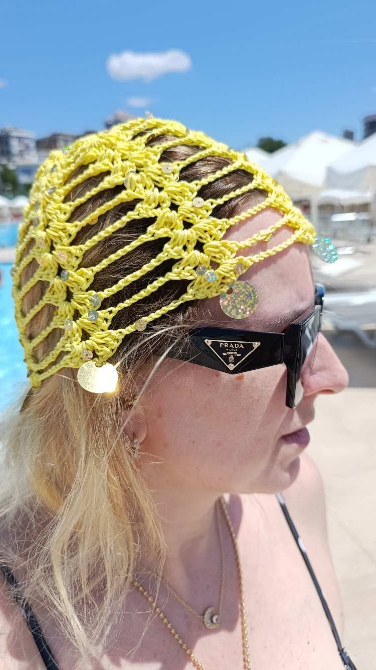 Pullu Sarı Bere