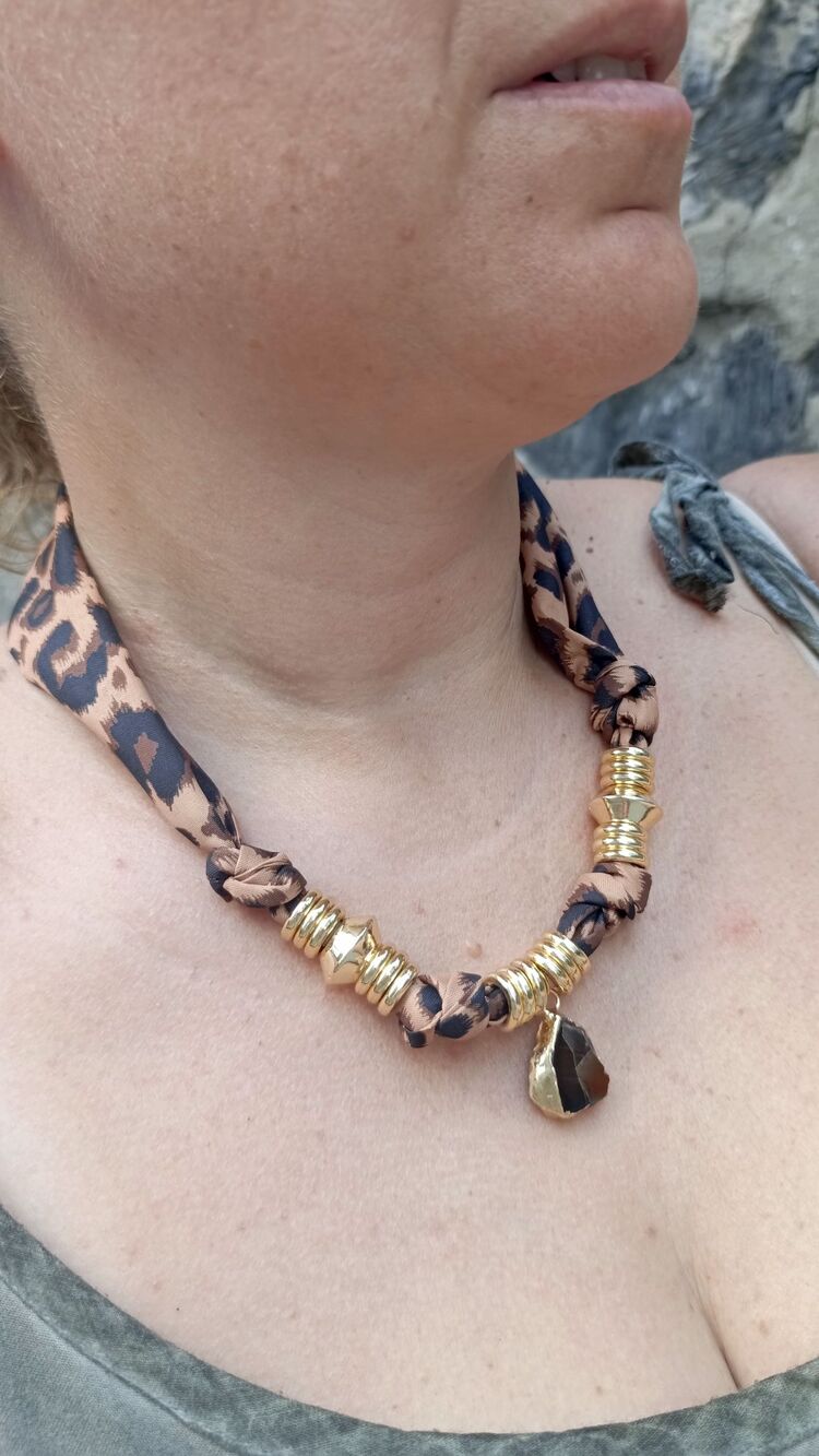 Leopar Fular Kolye