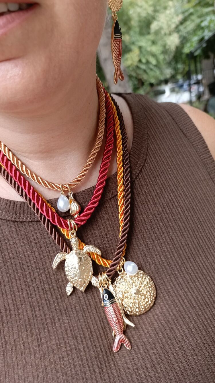 Marka Model Balıklı 4 Halat Kolye