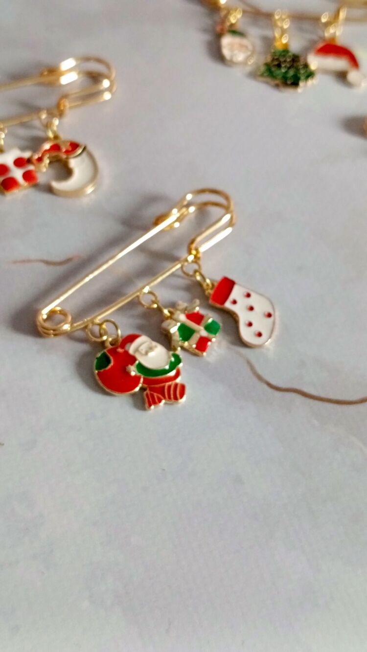 Noel Baba Charmlı Broş