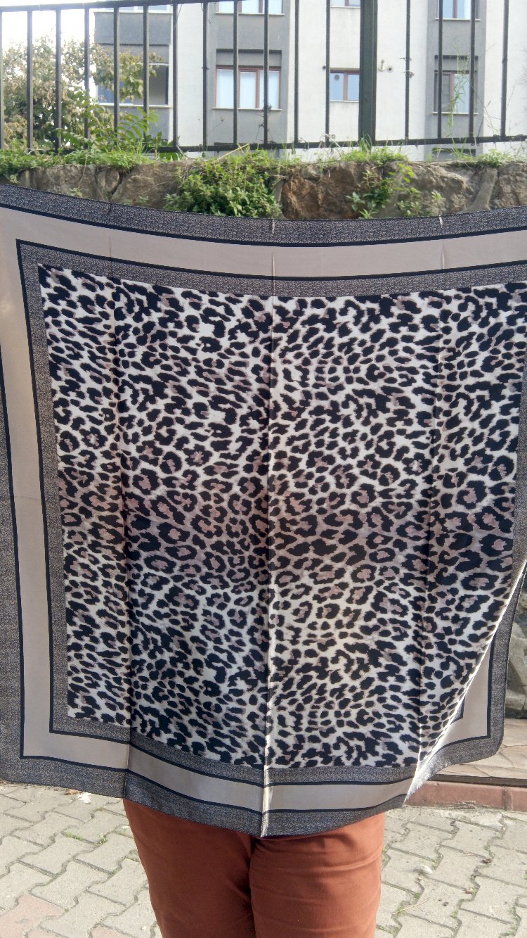 Gri Leopar Fular
