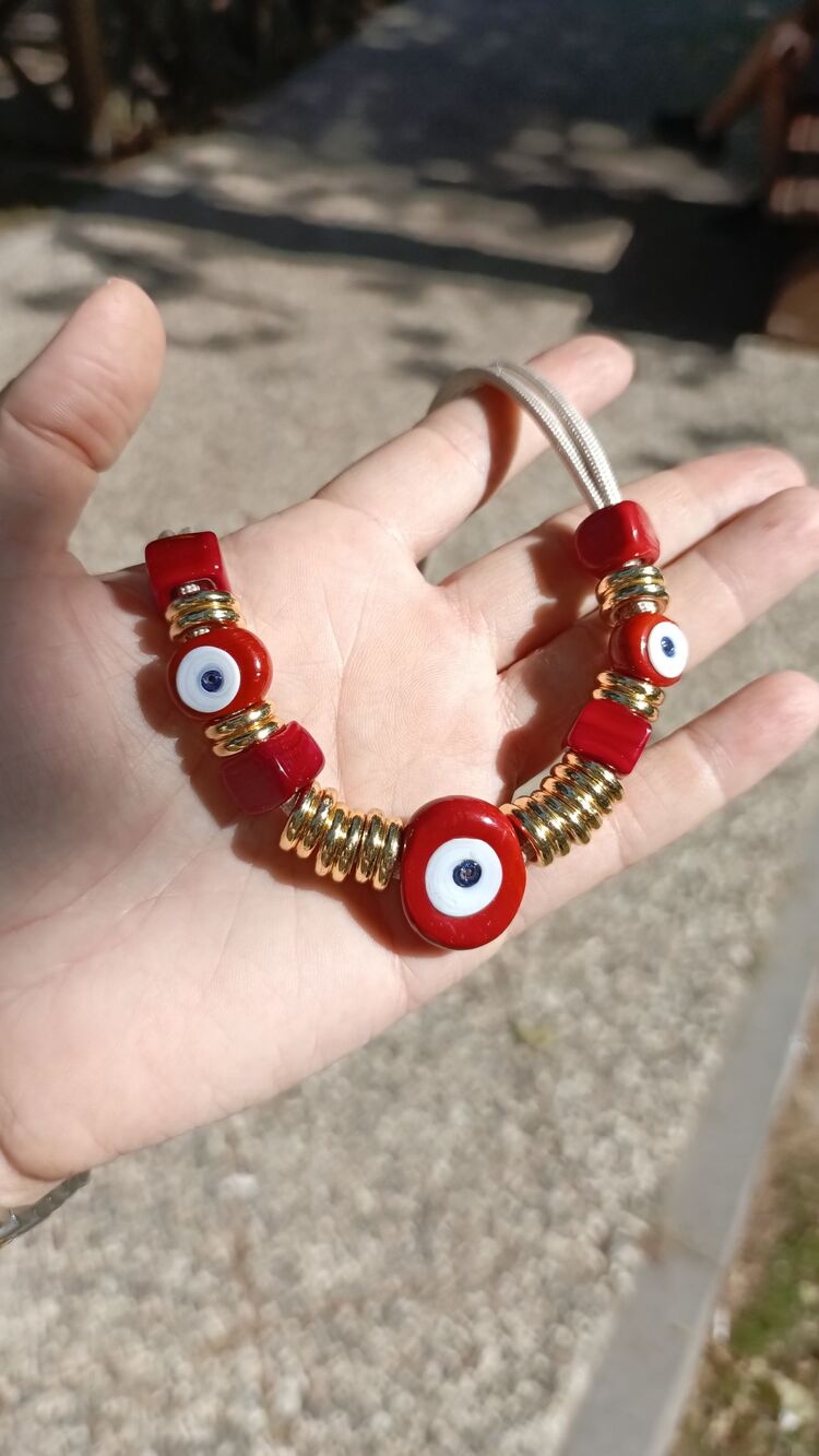 Bordo Nazar Boncuk Detaylı Bej Rengi İp Kolye