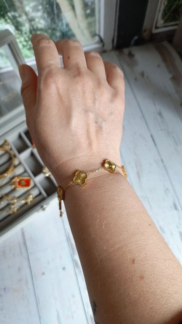 Gold Yonca Bileklik