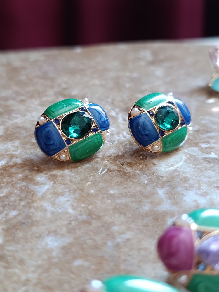 Mavi-Yeşil Mineli Oval Küpe
