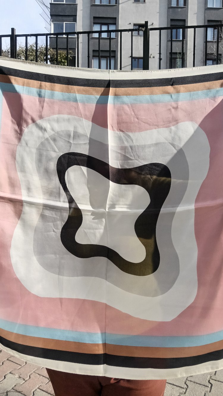 Pembe-Gri Geçişli Fular