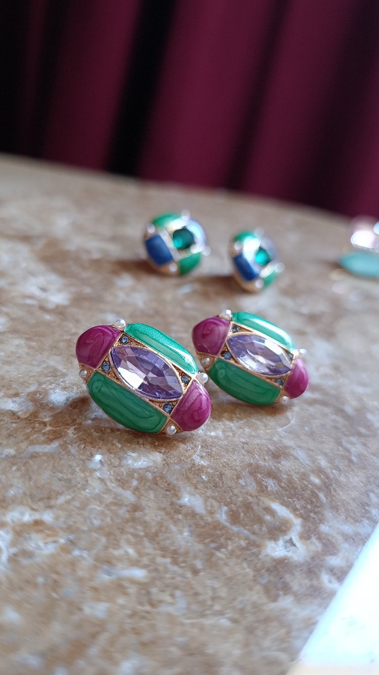 Yeşil-Fuşya Mineli Oval Küpe