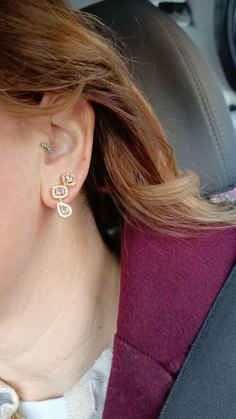 Damla Minimal Gold Küpe