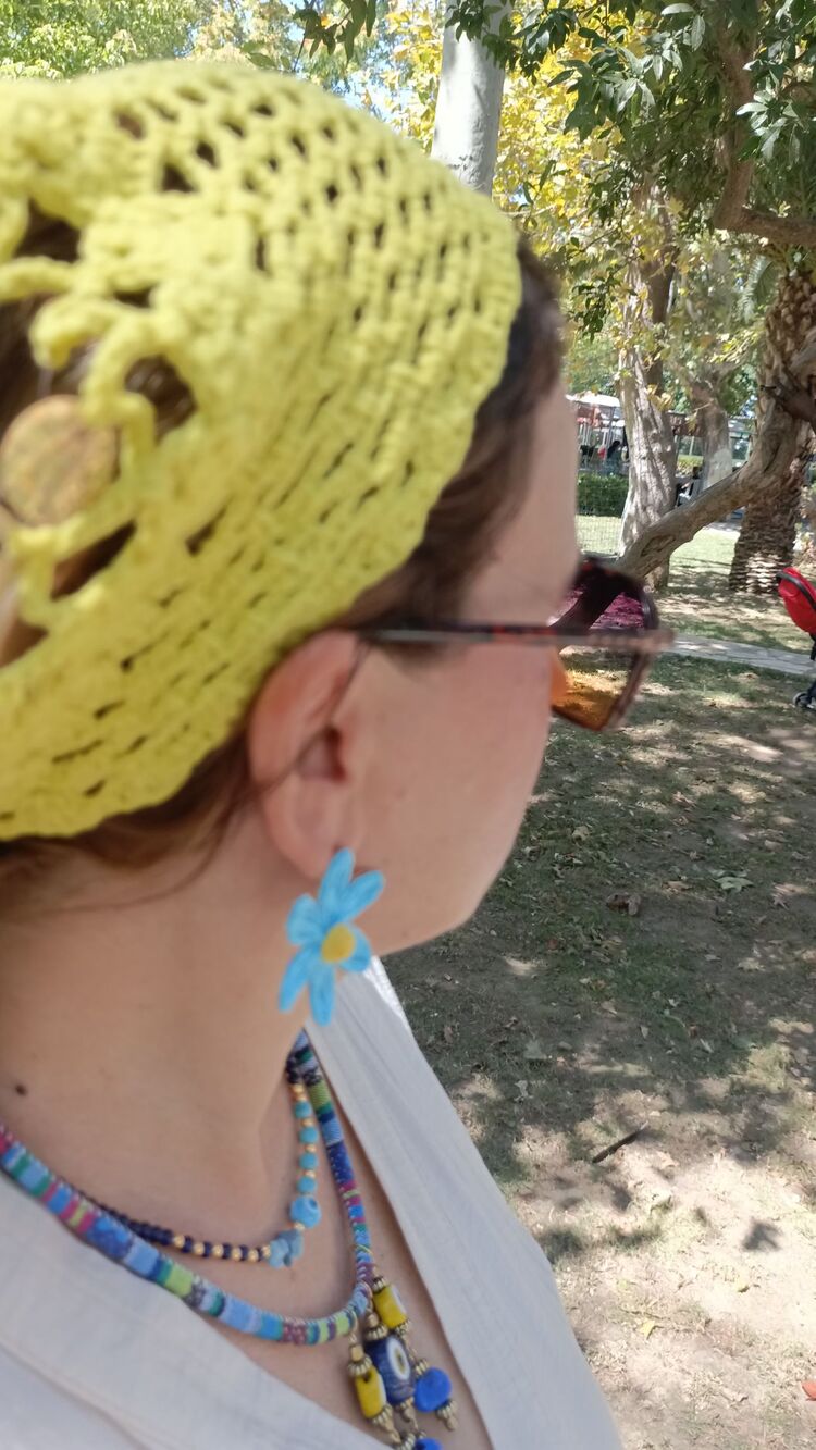 El Örgüsü Sarı Pullu Bandana