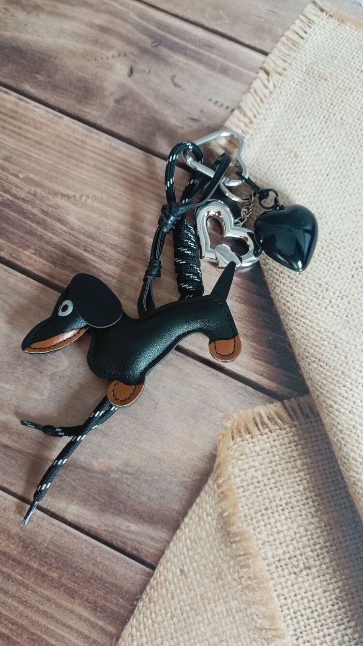 Bodur Köpek Çanta Aksesuarı