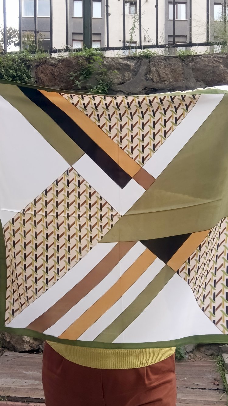 Yağ Yeşili Geometrik Desenli Fular