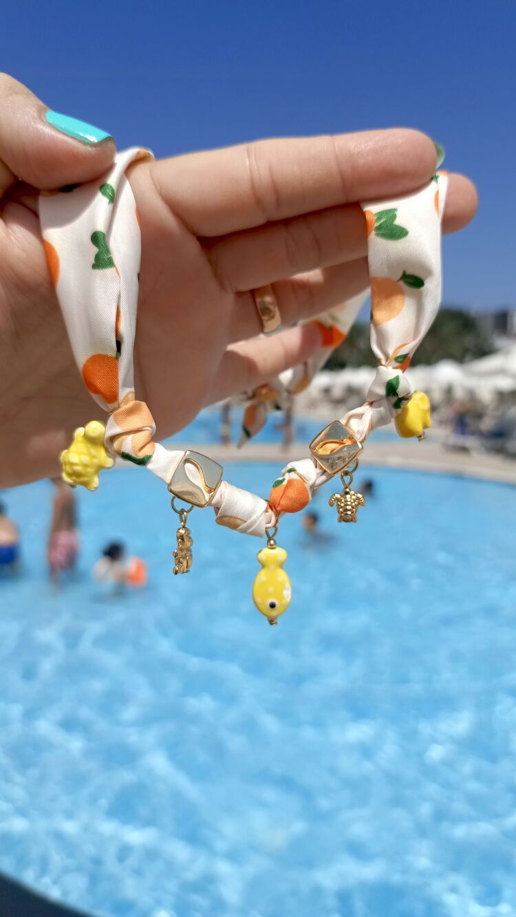 Portakal Limon Desenli Charmlı Fular Kolye