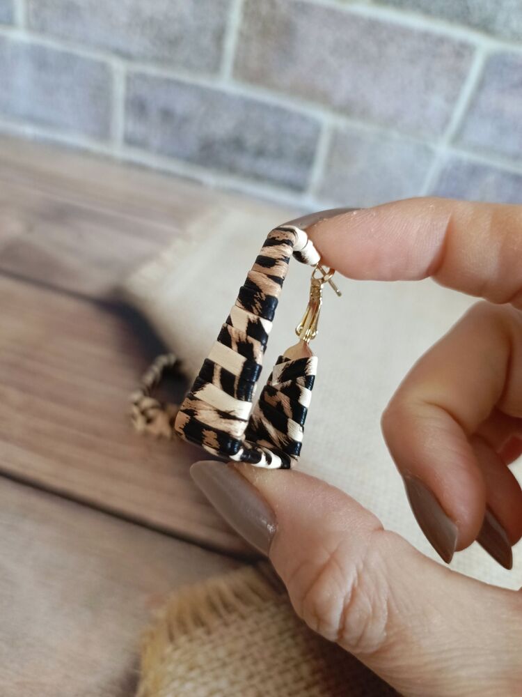 Deri Kaplama Dikdörtgen Leopar Küpe