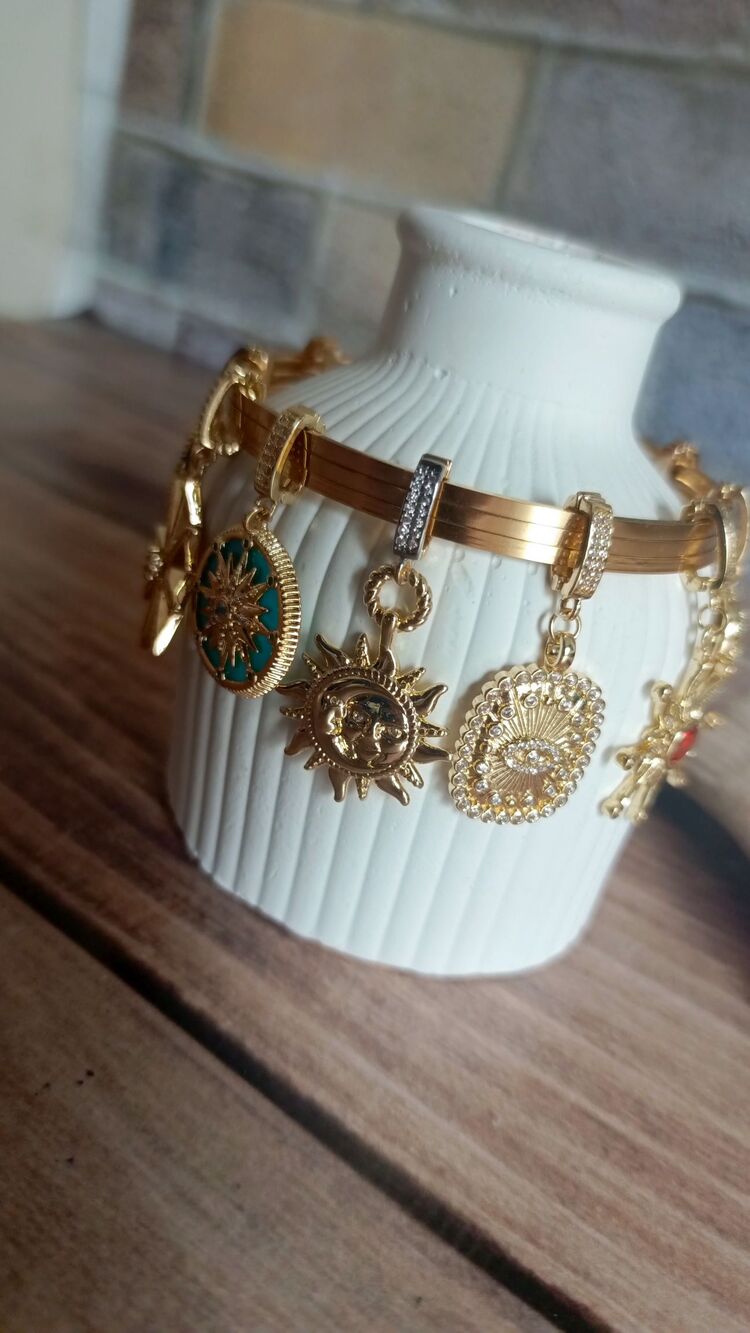 Güneş Charm