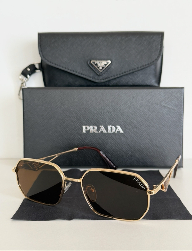 Prada C-425